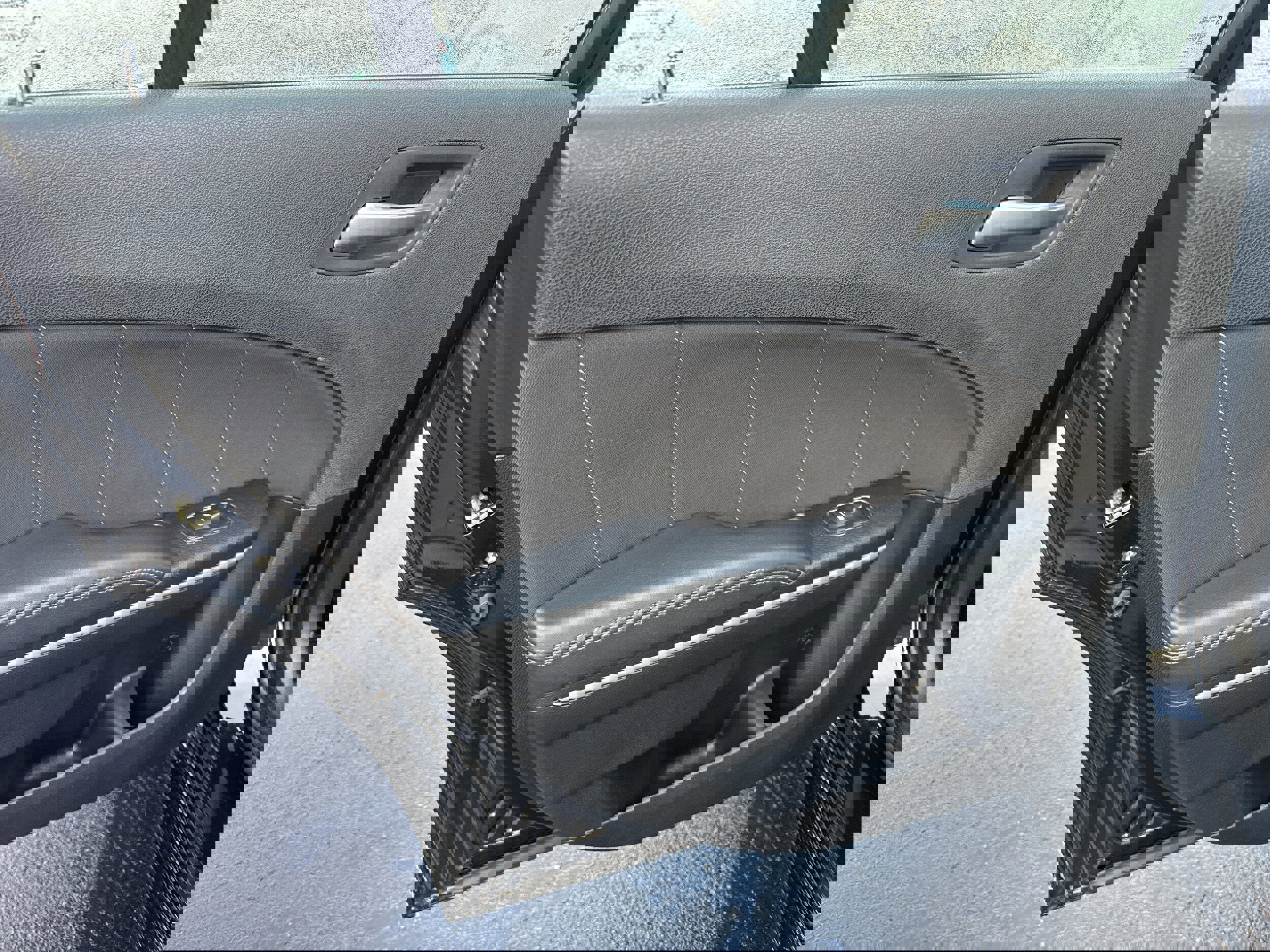 Used 2023 Dodge Charger SXT image 9