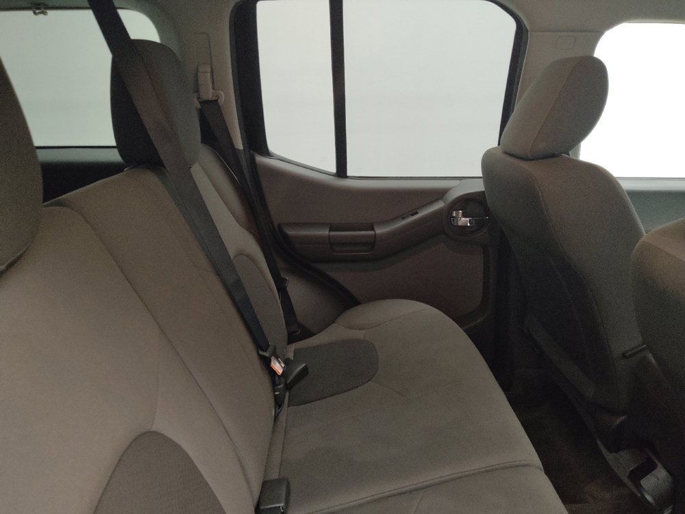Used 2015 Nissan Xterra S RWD image 19