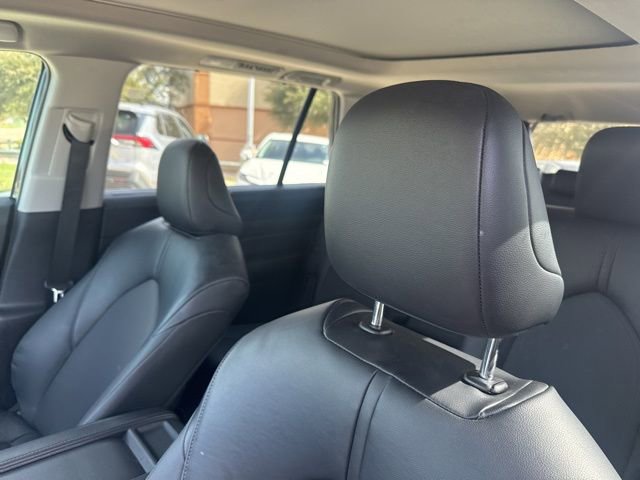 Used 2024 Toyota Grand Highlander XLE image 11
