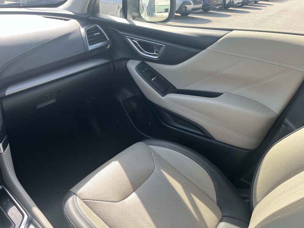 Used 2020 Subaru Forester Limited w/ Popular Package #3 image 14