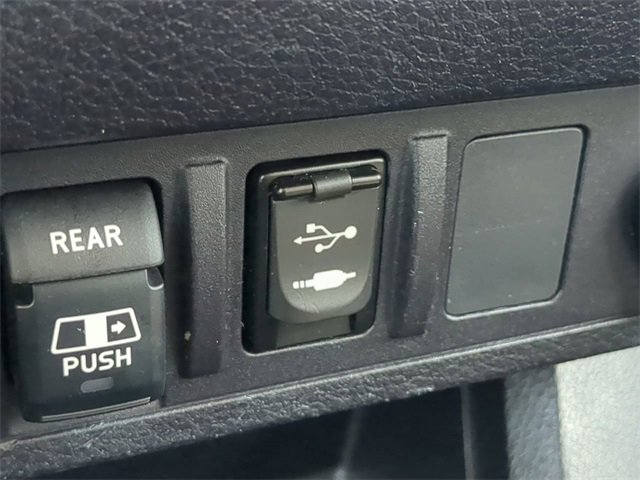 Used 2019 Toyota Tacoma SR5 image 21