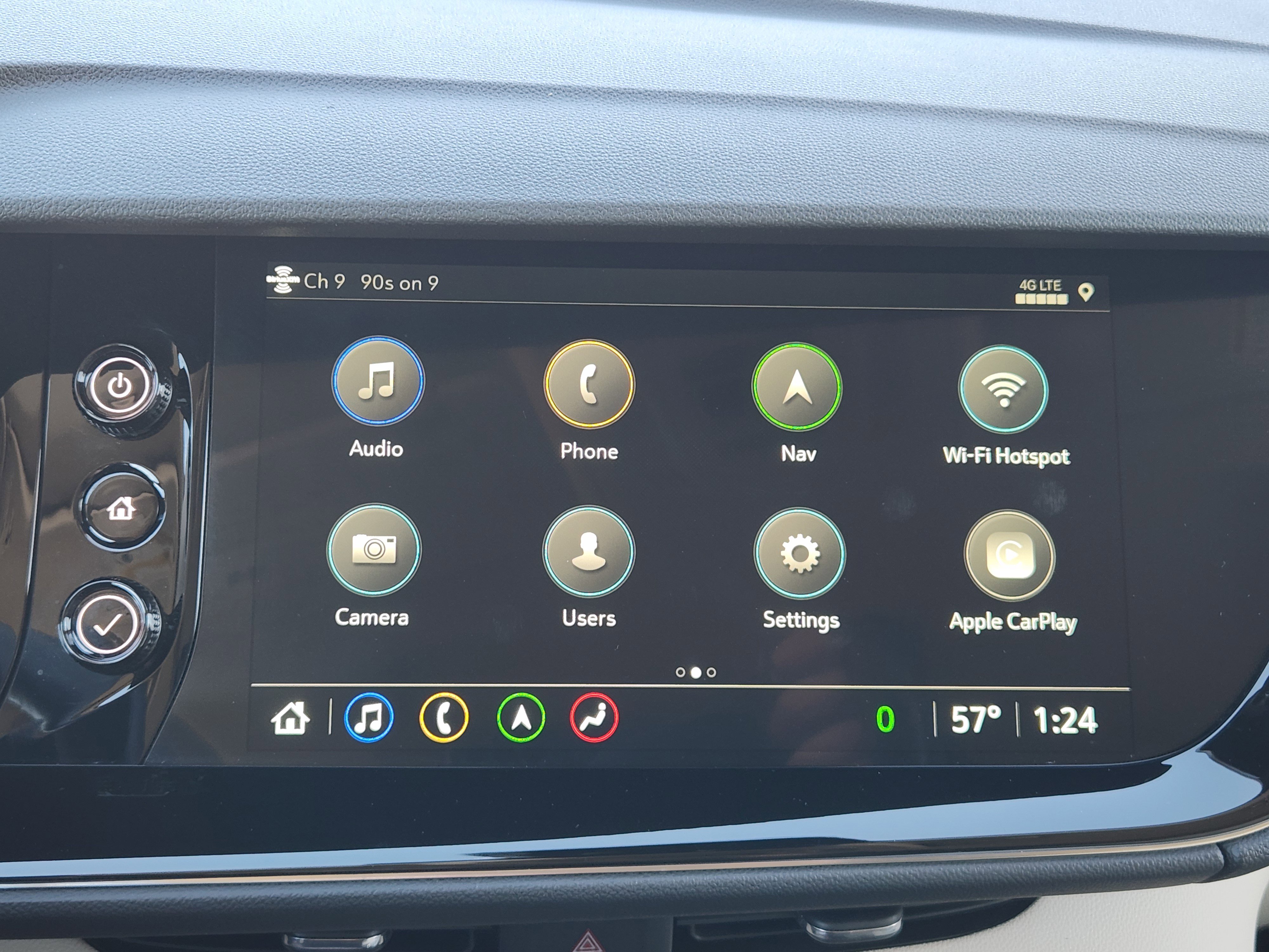 Used 2023 Buick Envision Avenir image 21