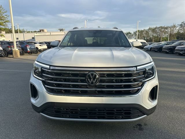 Used 2025 Volkswagen Atlas SE w/ Black Wheel Package image 8