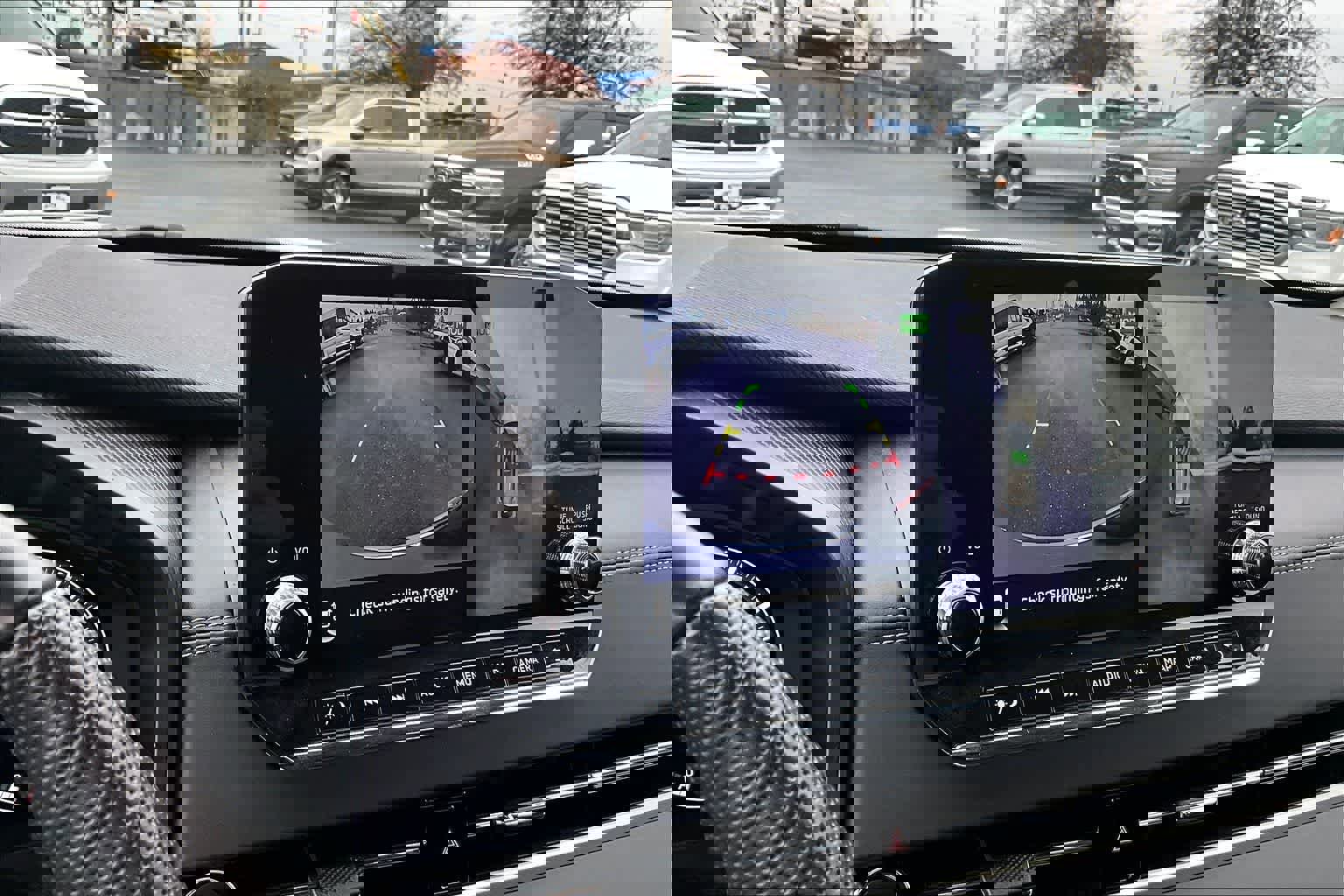 Used 2023 Mitsubishi Outlander SEL image 27