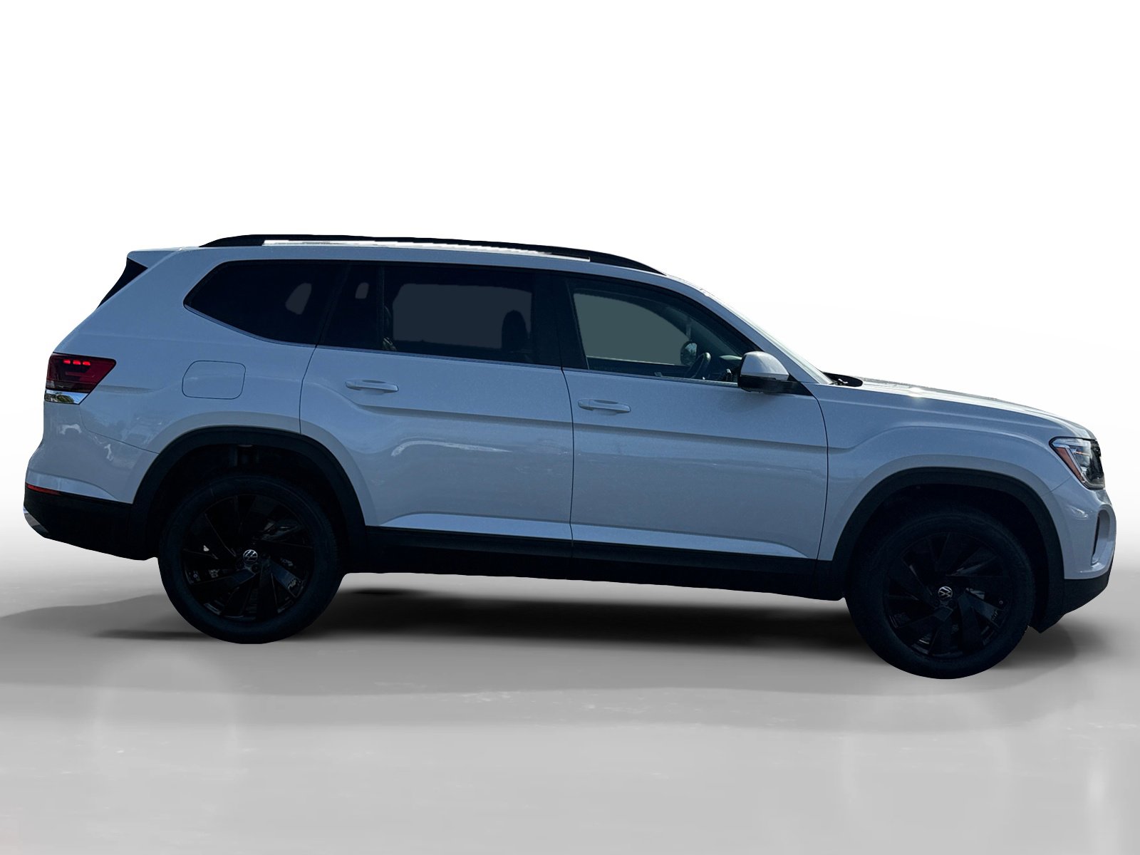 New 2026 Volkswagen Atlas SE image 6