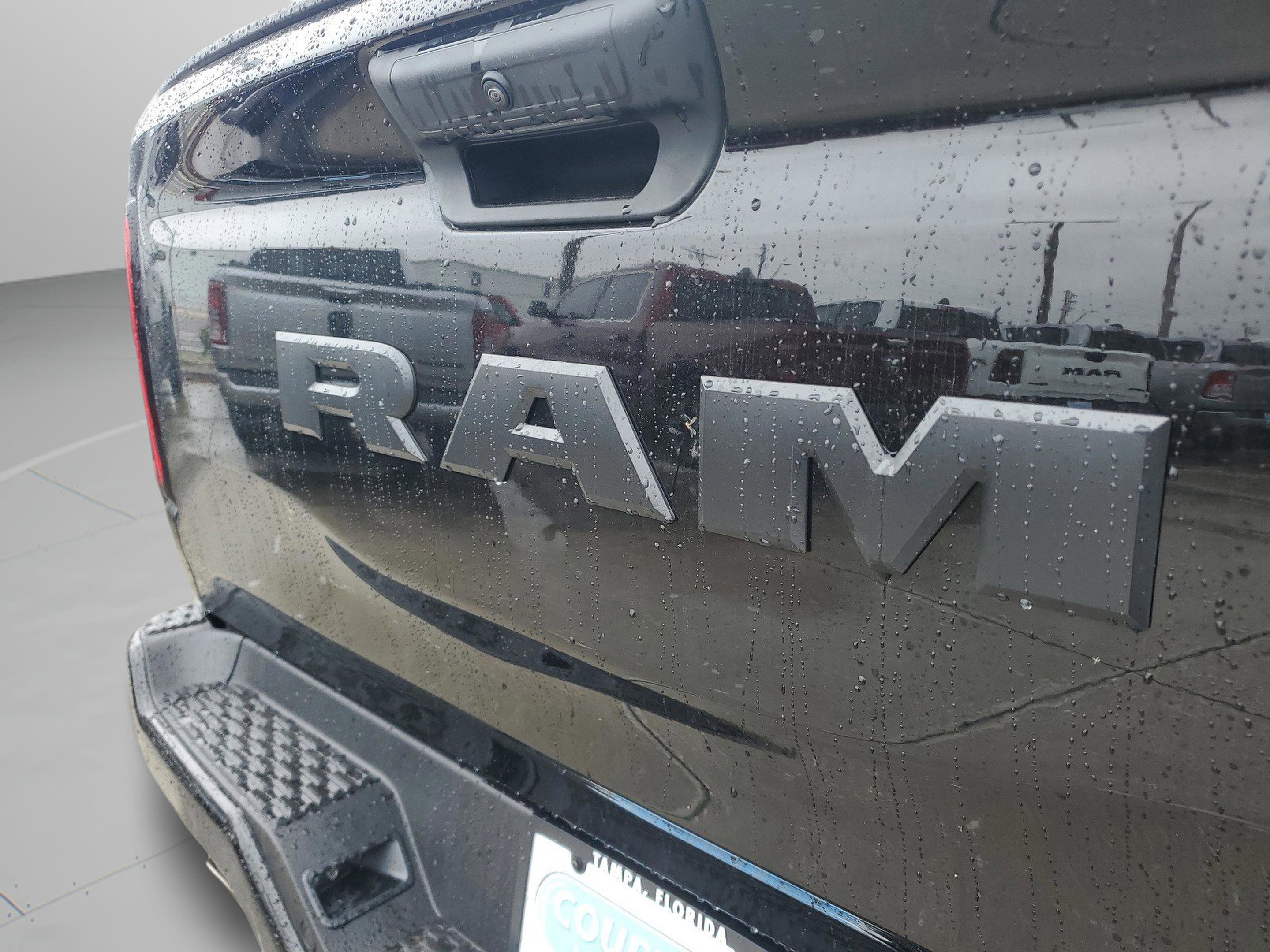 New 2026 RAM 1500 Express image 7