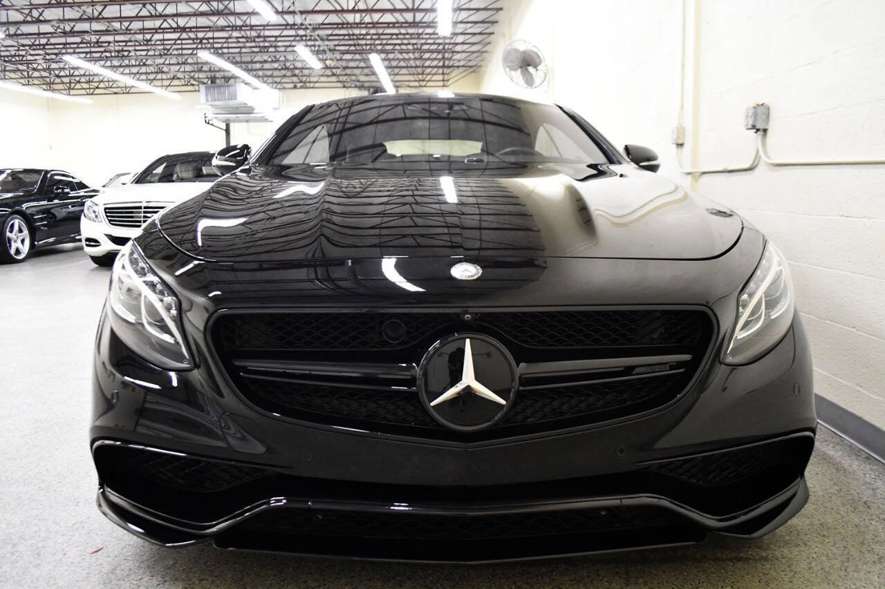 Used 2015 Mercedes-Benz S 63 AMG S 63 AMG AWD 4MATIC 2dr Coupe image 5