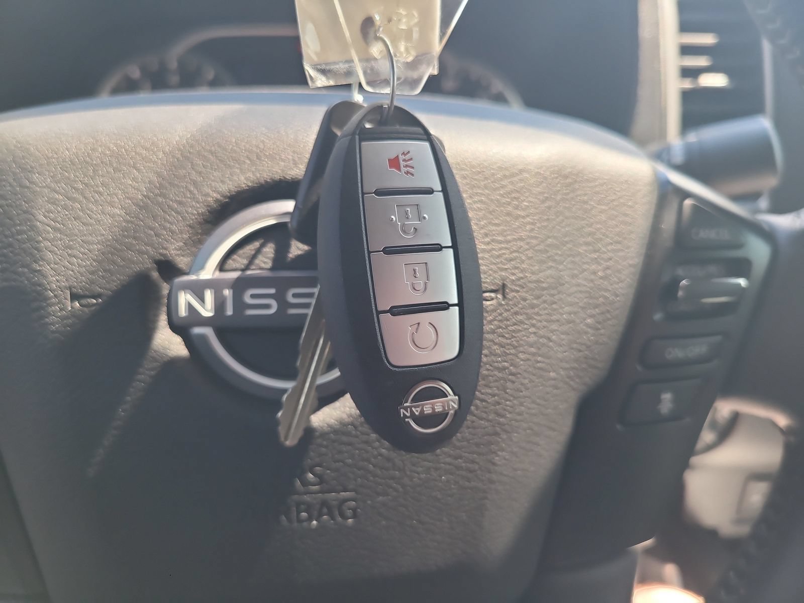 Used 2023 Nissan Frontier SV w/ SV Convenience Package AWD/4WD image 29