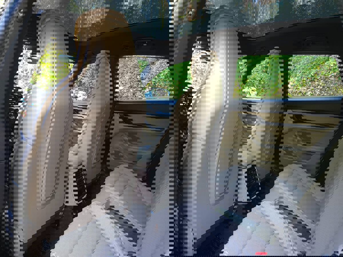 Used 2023 Porsche Taycan 4 Cross Turismo w/ Premium Package image 14