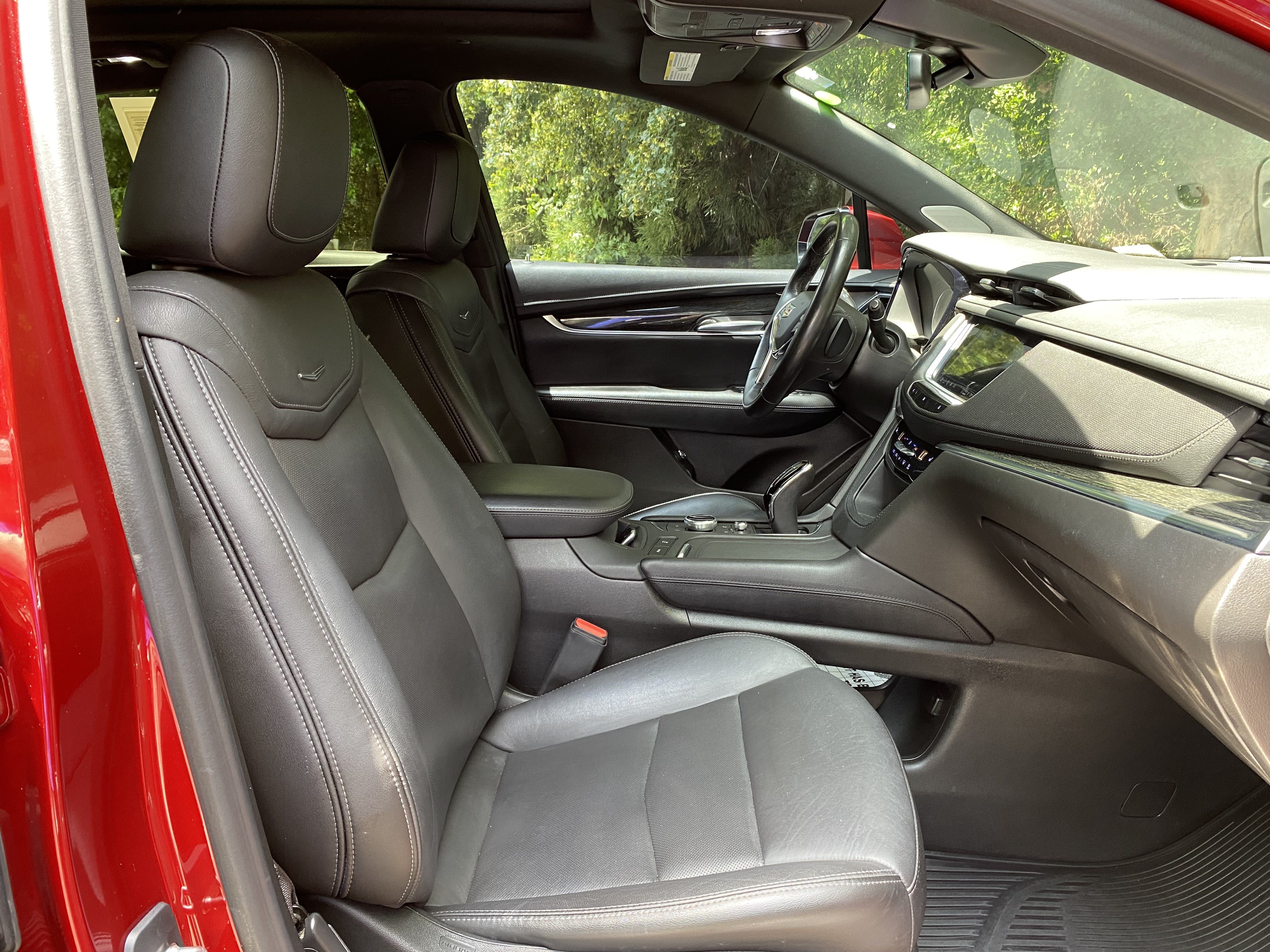 Used 2021 Cadillac XT5 Premium Luxury FWD image 34