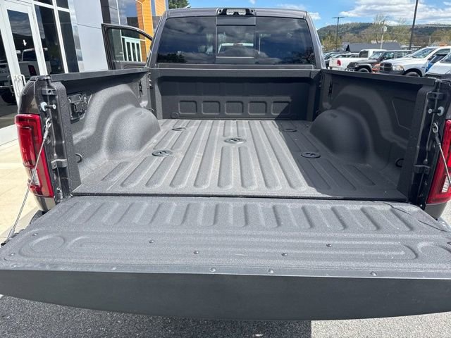 New 2026 RAM 2500 Laramie AWD/4WD image 31