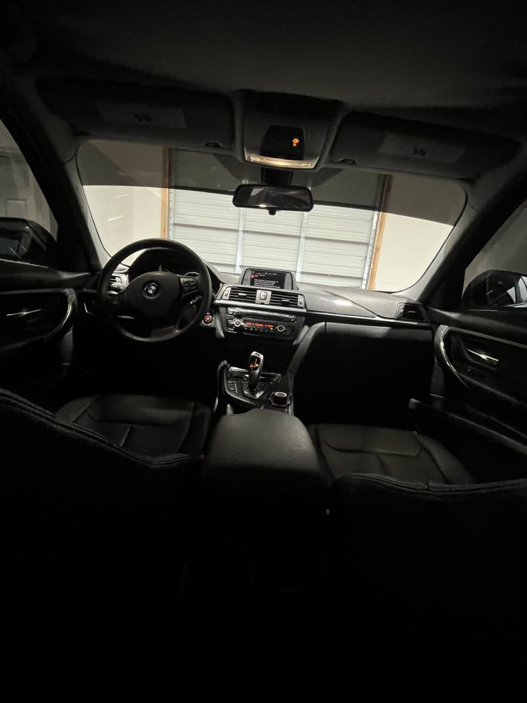 Used 2015 BMW 320i Sedan image 7