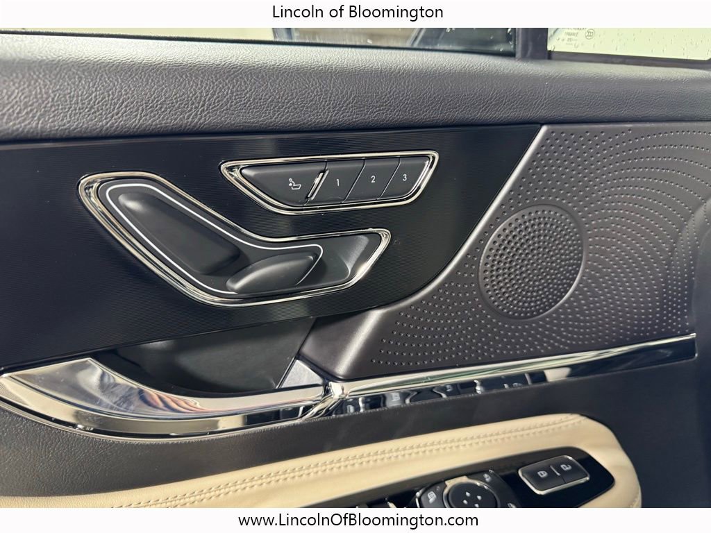 New 2026 Lincoln Corsair Premiere AWD/4WD image 21