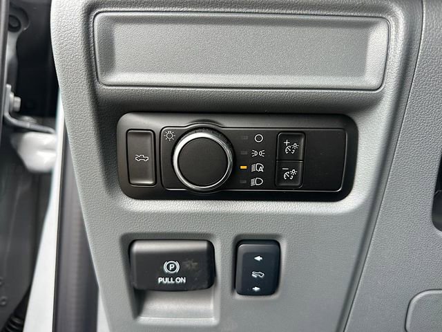 New 2025 Ford F150 Lightning Flash image 19