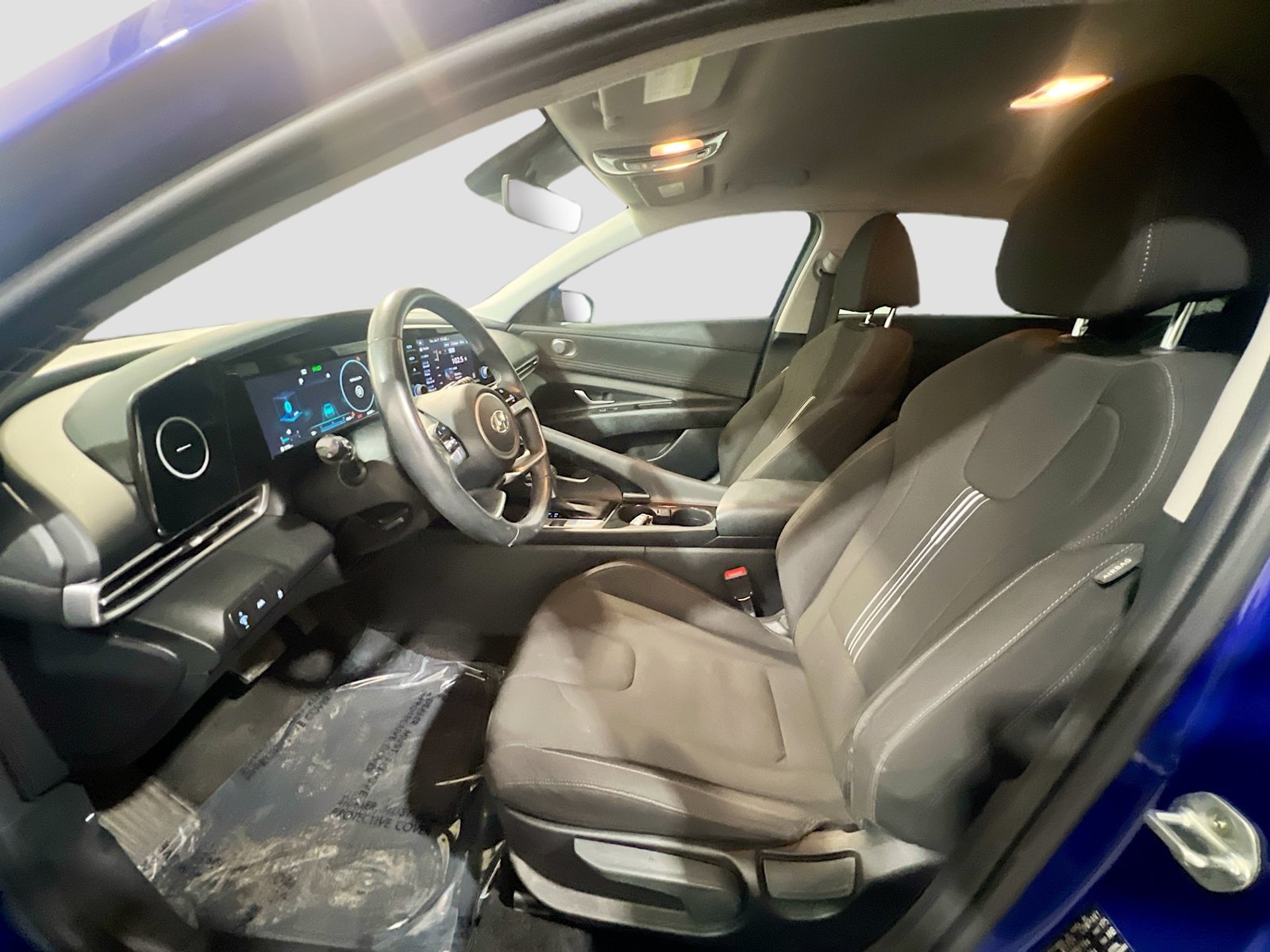 Used 2021 Hyundai Elantra SEL w/ Convenience Package FWD image 14
