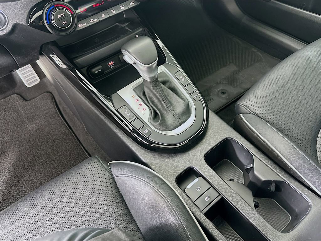 Used 2024 Kia Forte GT-Line w/ GT-Line Premium Package image 17
