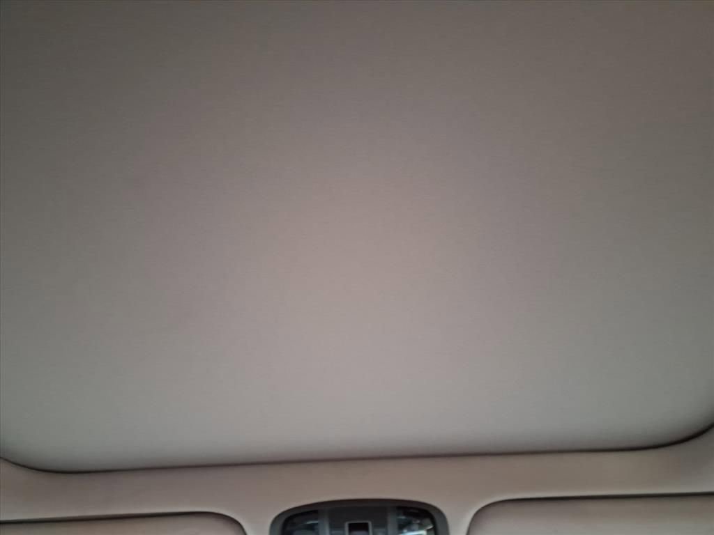 Used 2018 Kia Sorento SX image 13