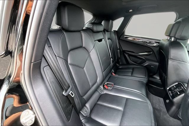 Used 2018 Porsche Macan AWD/4WD image 29