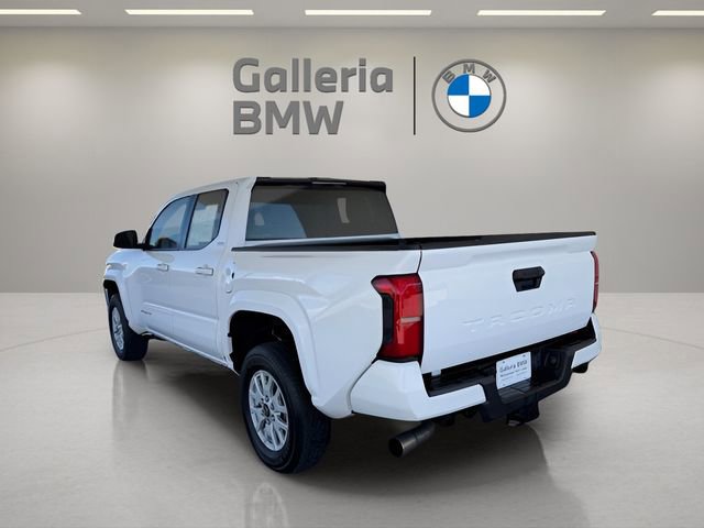 Used 2024 Toyota Tacoma SR5 image 9