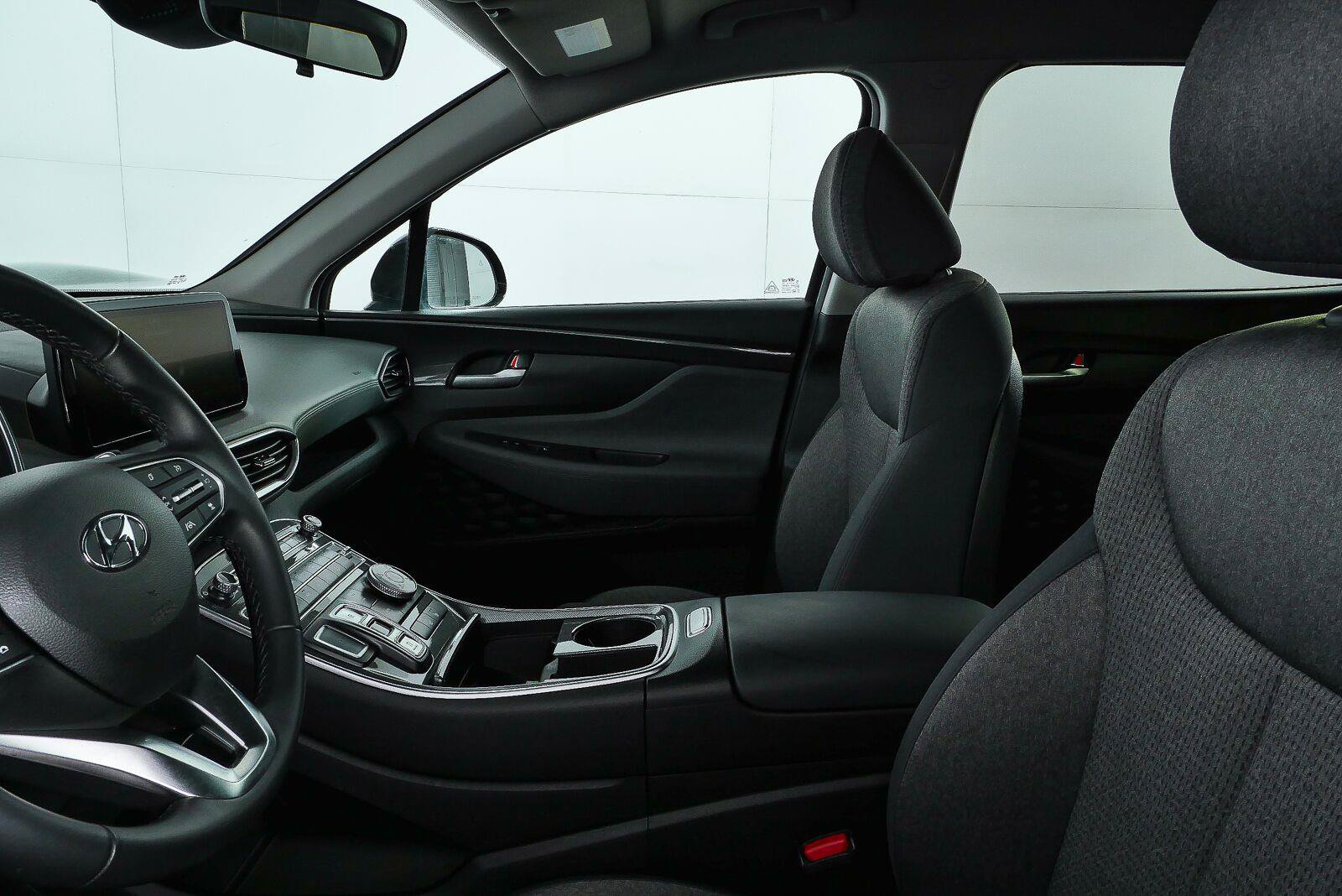 Used 2023 Hyundai Santa Fe SEL AWD/4WD image 5
