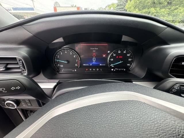 Used 2024 Ford Explorer XLT w/ Equipment Group 202A image 12