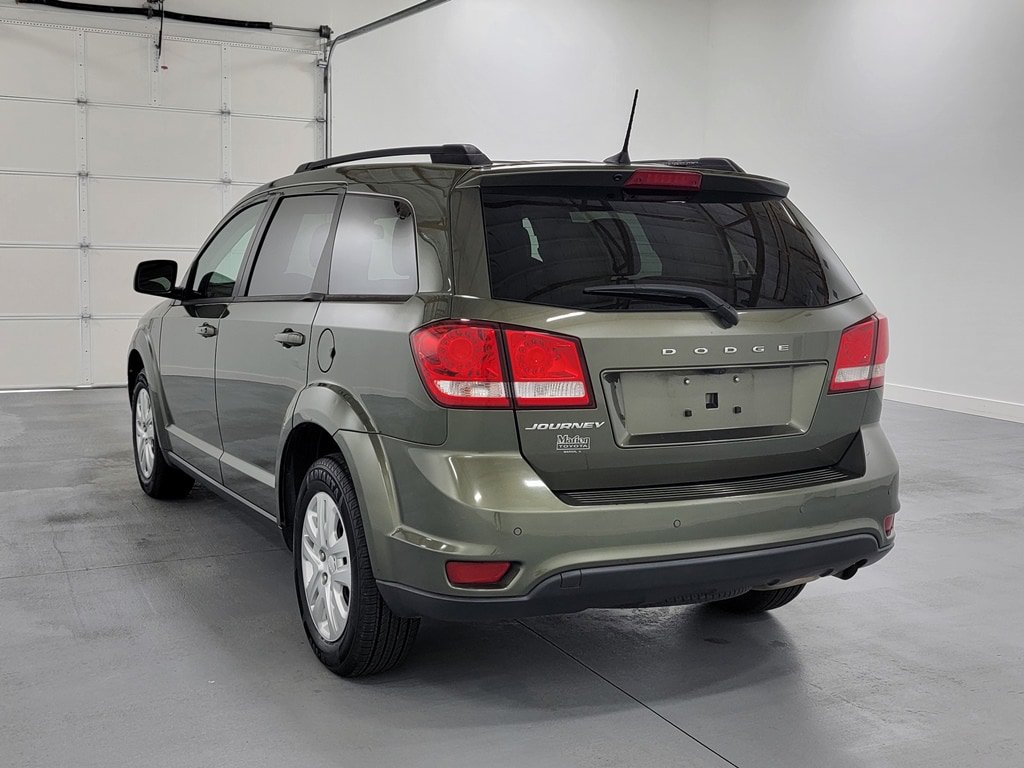 Used 2019 Dodge Journey SE FWD image 6