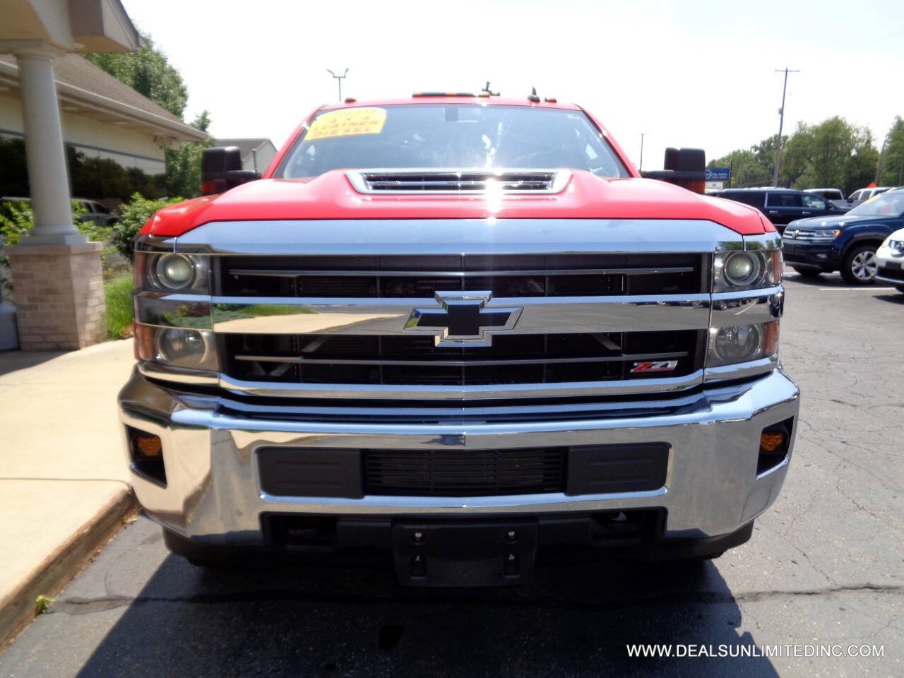 Used 2019 Chevrolet Silverado 2500 LT w/ LT Convenience Package AWD/4WD image 27
