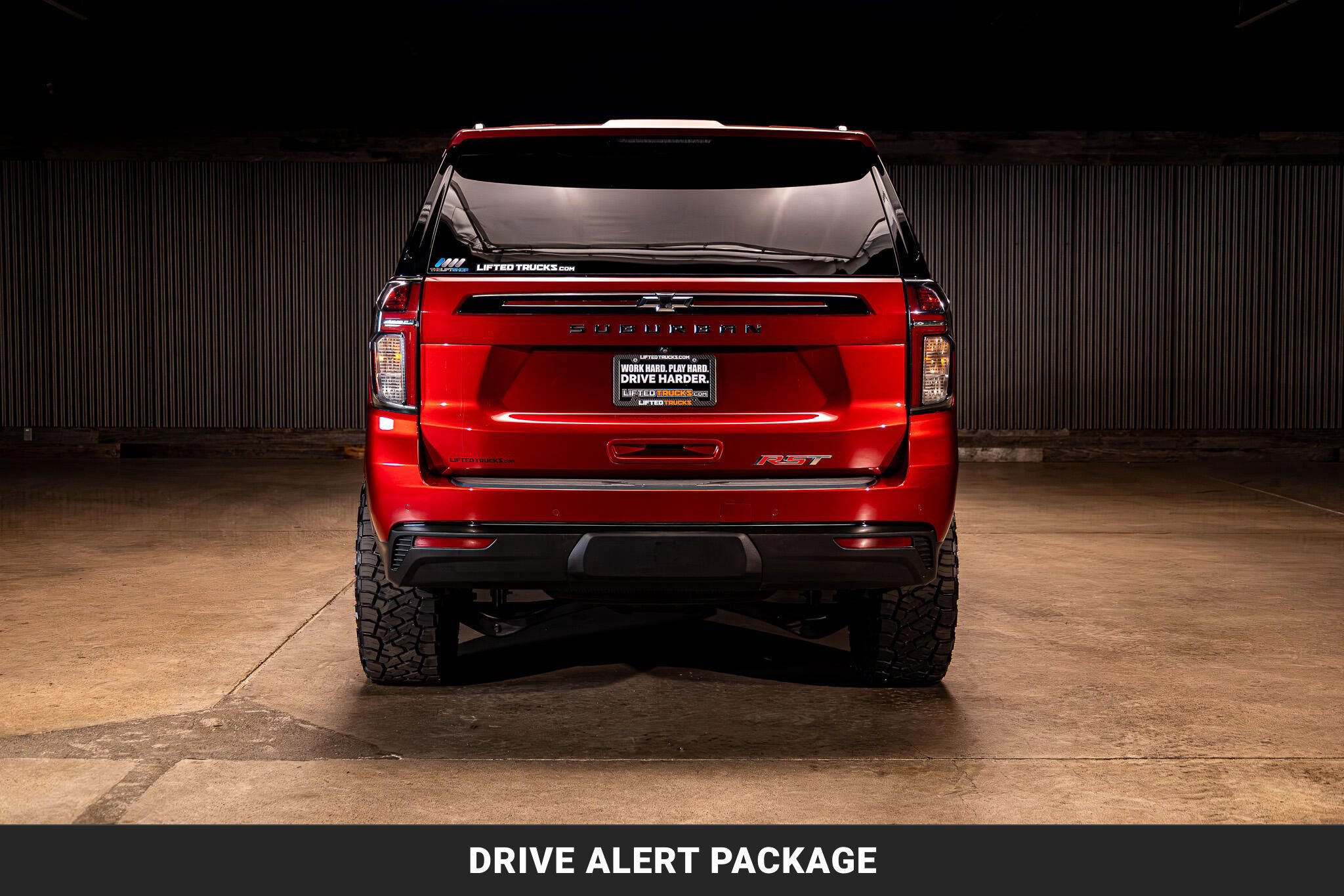 Used 2024 Chevrolet Suburban RST w/ Luxury Package AWD/4WD image 8