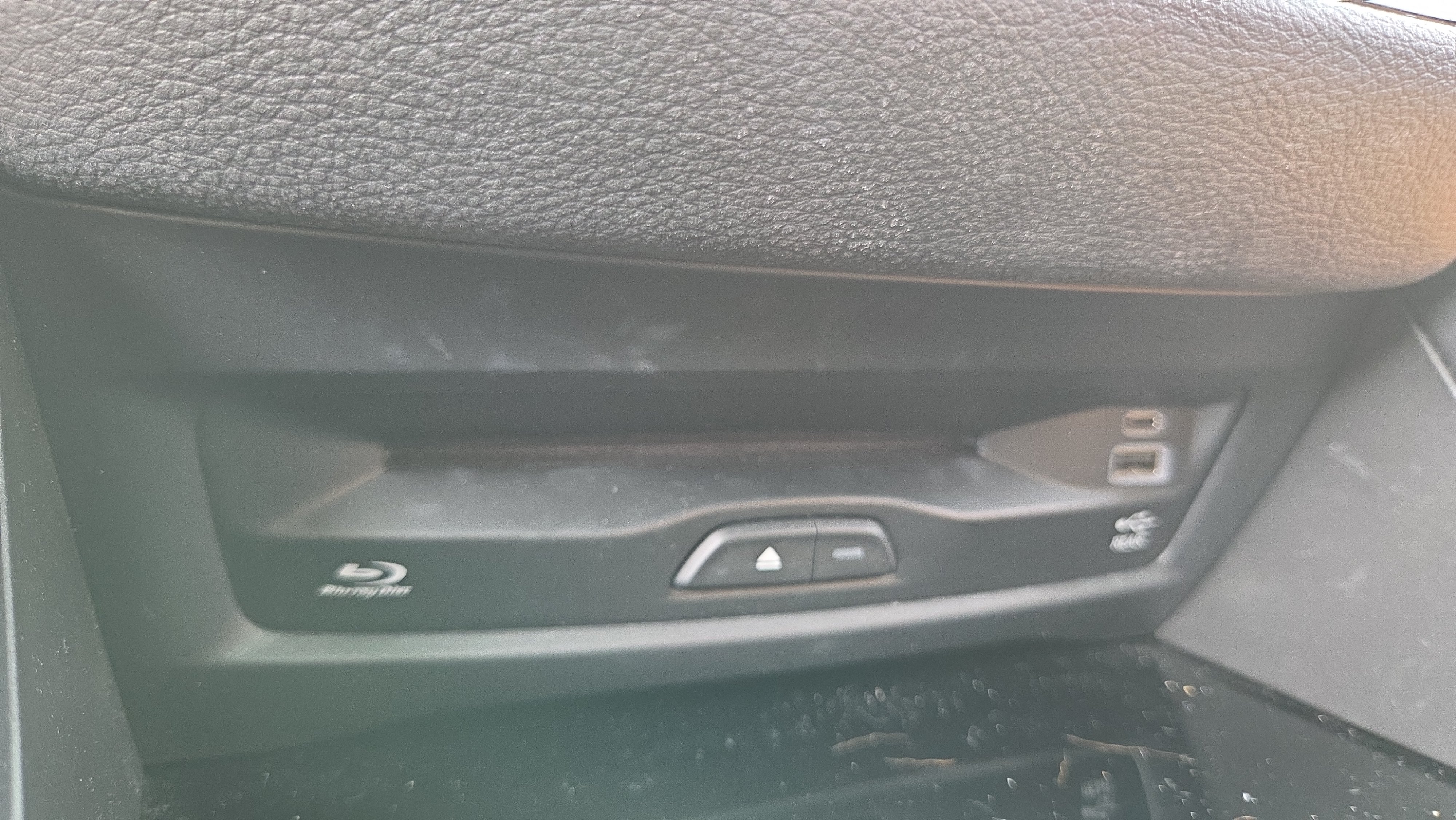 Used 2022 Chrysler Pacifica Pinnacle FWD image 29