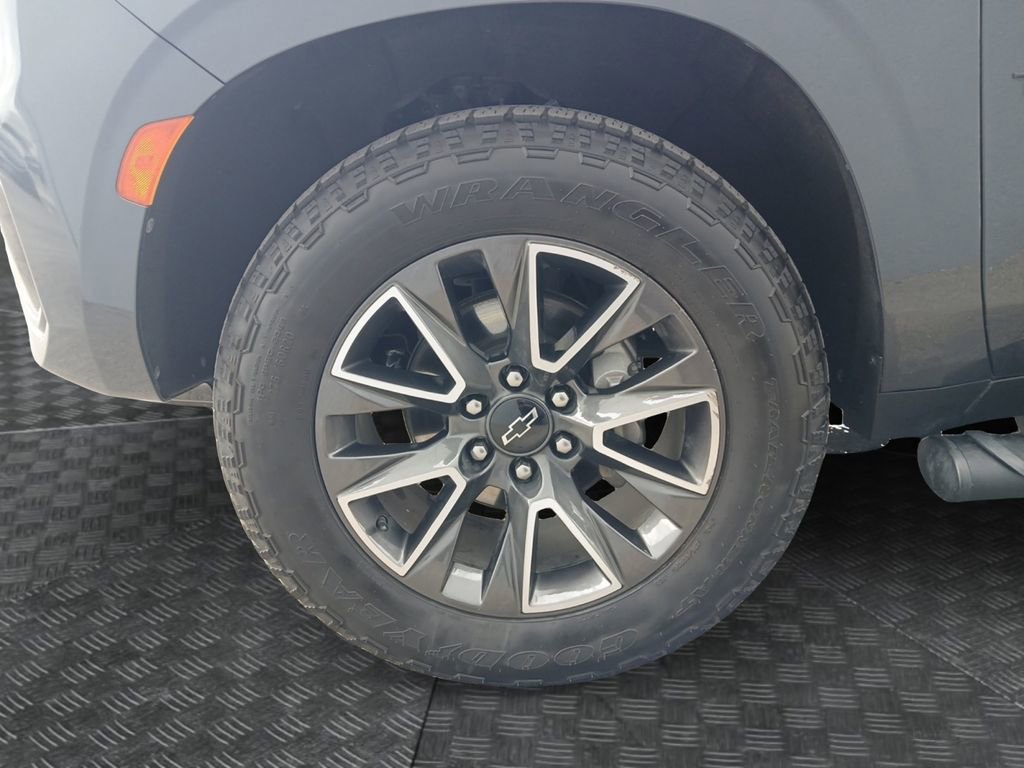 Used 2022 Chevrolet Tahoe Z71 w/ Luxury Package image 23