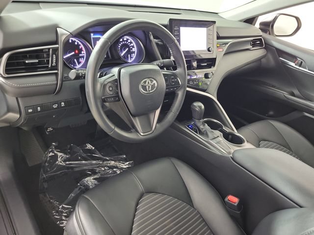 Used 2024 Toyota Camry SE FWD image 18