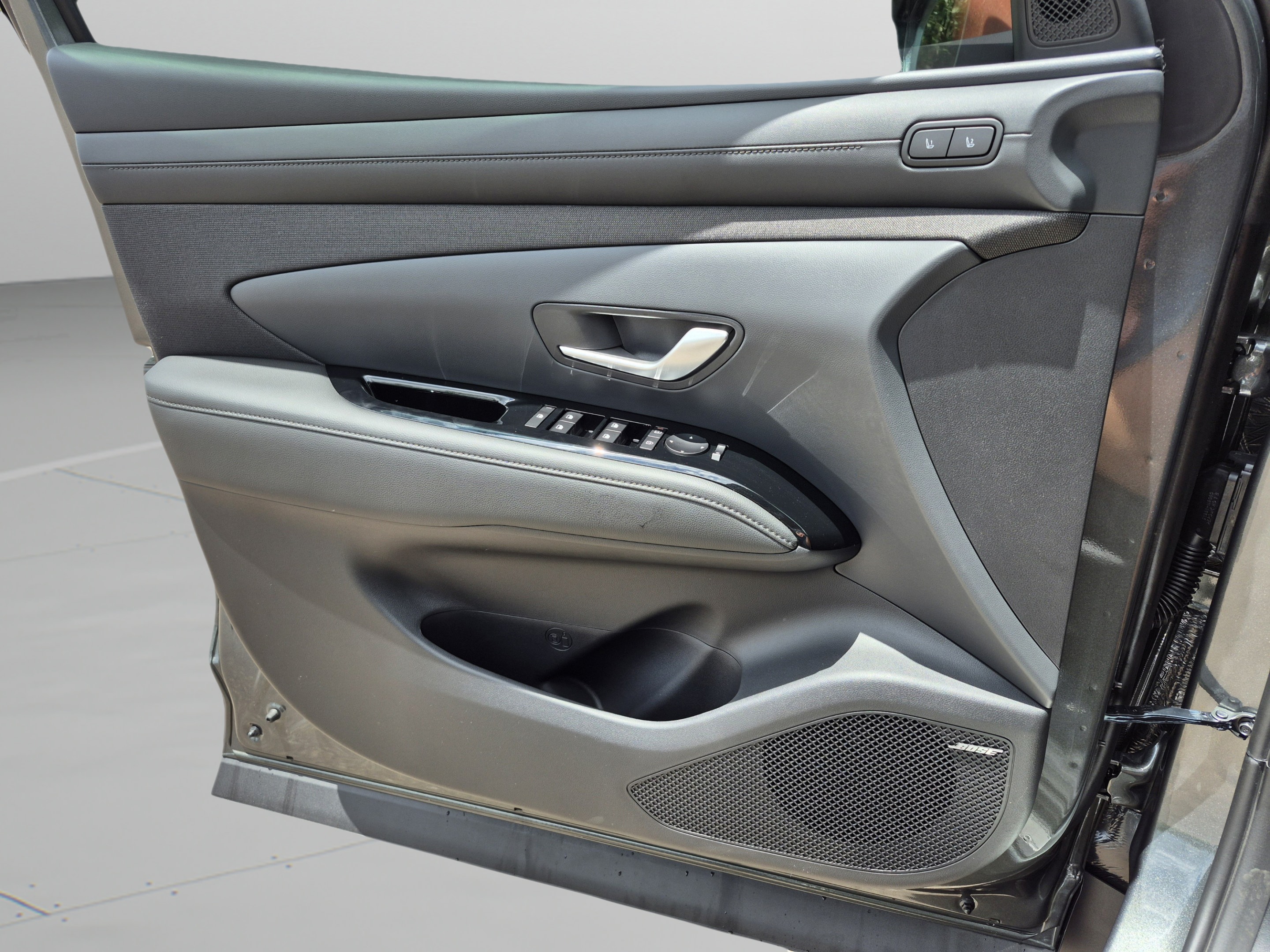 New 2026 Hyundai Tucson Limited AWD/4WD image 23
