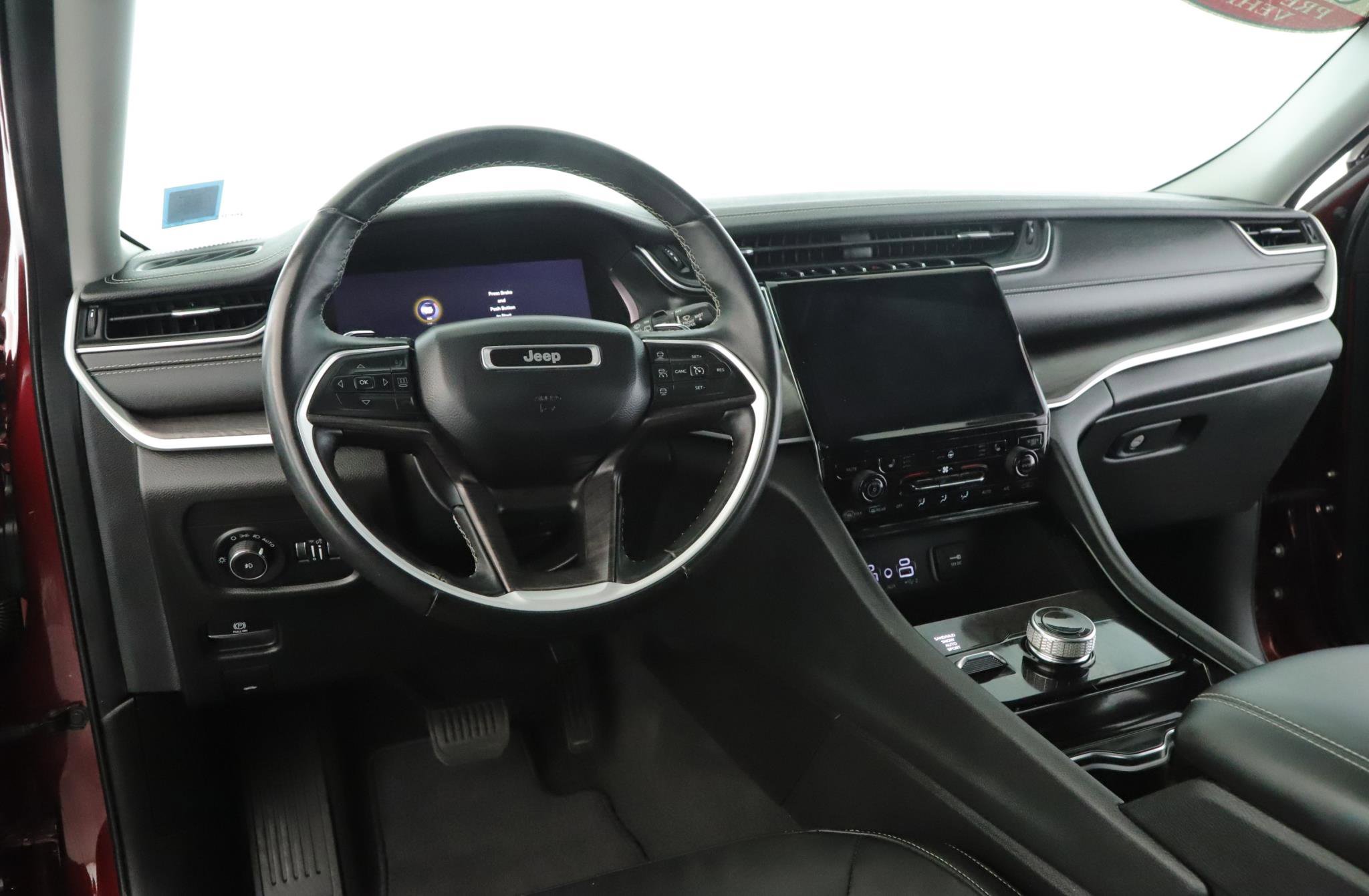 Certified 2022 Jeep Grand Cherokee L Limited image 2