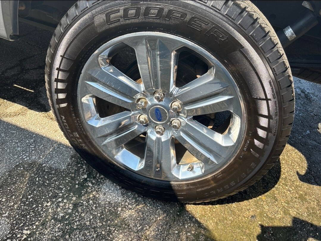 Used 2020 Ford F150 XLT w/ Equipment Group 302A Luxury image 21