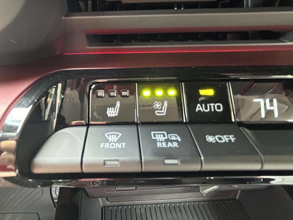 New 2026 Toyota Prius Plug-In Hybrid w/ Limited Premium Package FWD image 23