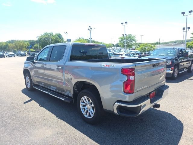Used 2023 Chevrolet Silverado 1500 LT AWD/4WD image 4