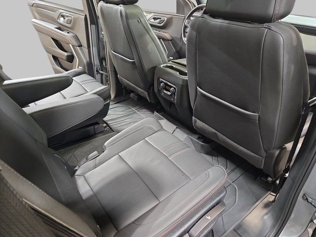 Used 2024 Chevrolet Tahoe RST w/ Luxury Package image 12