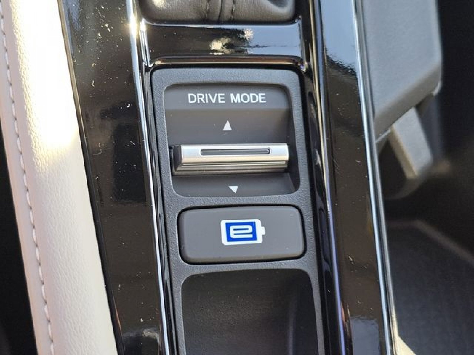 New 2025 Honda Accord Touring image 21