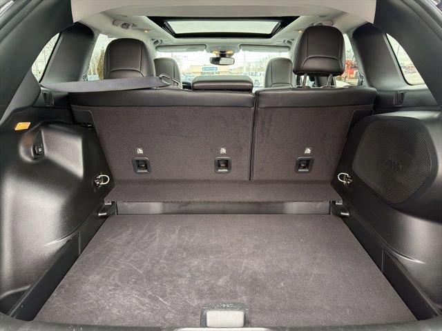 Used 2022 Jeep Cherokee Limited image 39