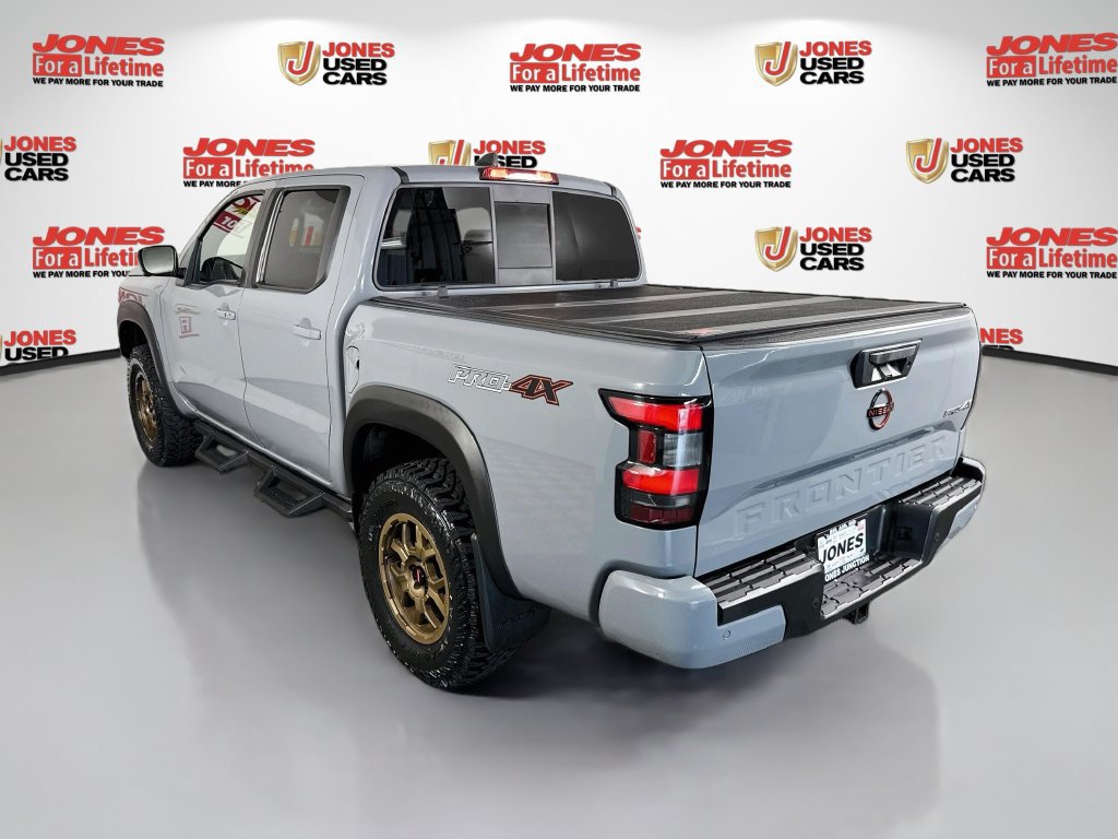 Used 2022 Nissan Frontier PRO-4X AWD/4WD image 2