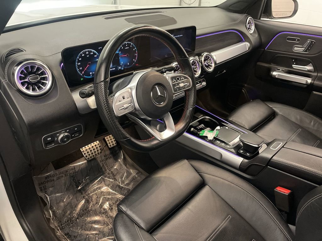 Used 2022 Mercedes-Benz GLB 35 AMG 4MATIC image 4
