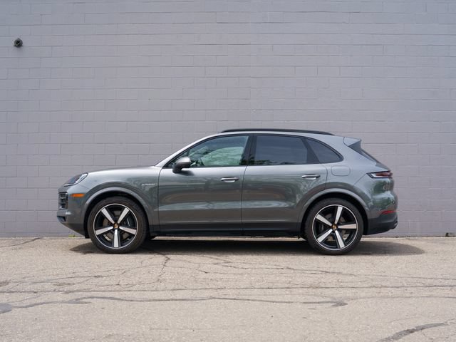 New 2026 Porsche Cayenne E-Hybrid AWD/4WD image 2