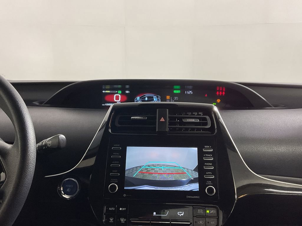 Used 2021 Toyota Prius LE image 27