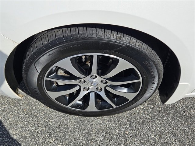 Used 2016 Acura TLX image 17