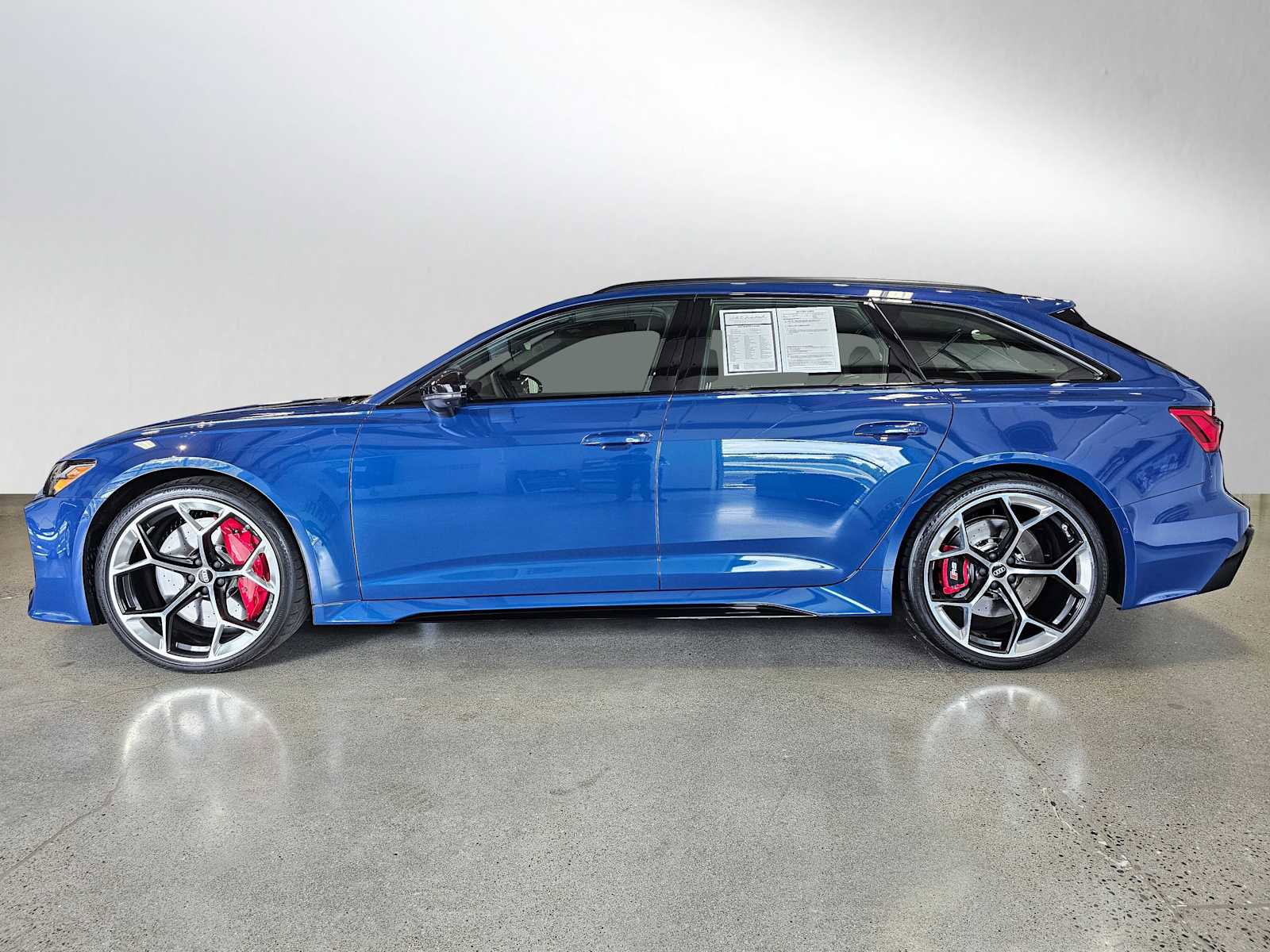 Used 2025 Audi RS 6 performance AWD/4WD image 6