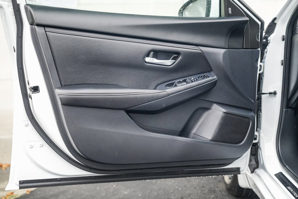 Used 2025 Nissan Sentra SV w/ All-Weather Package image 19