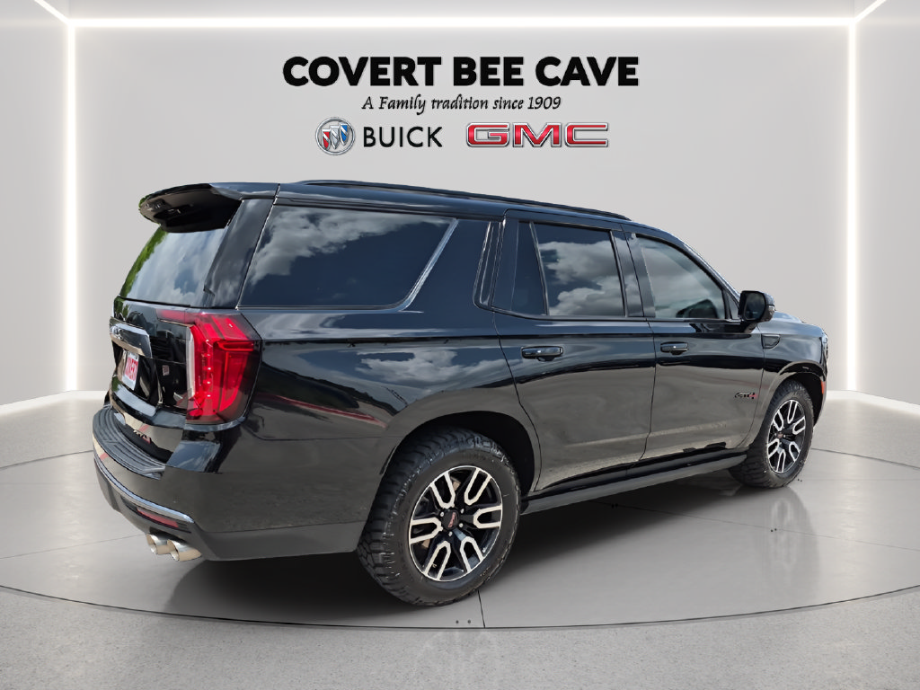 Used 2024 GMC Yukon AT4 w/ AT4 Premium Plus Package AWD/4WD image 9