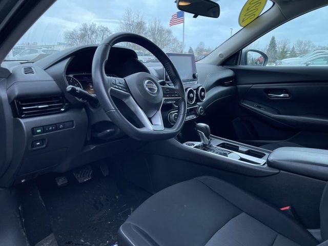 Used 2020 Nissan Sentra SV image 11