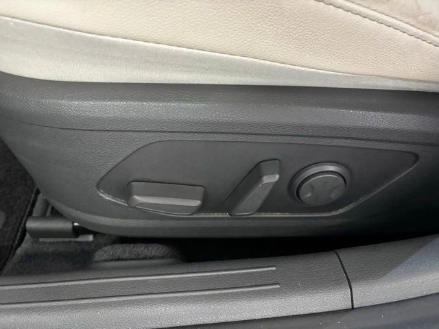 Used 2020 Hyundai Sonata Limited FWD image 10
