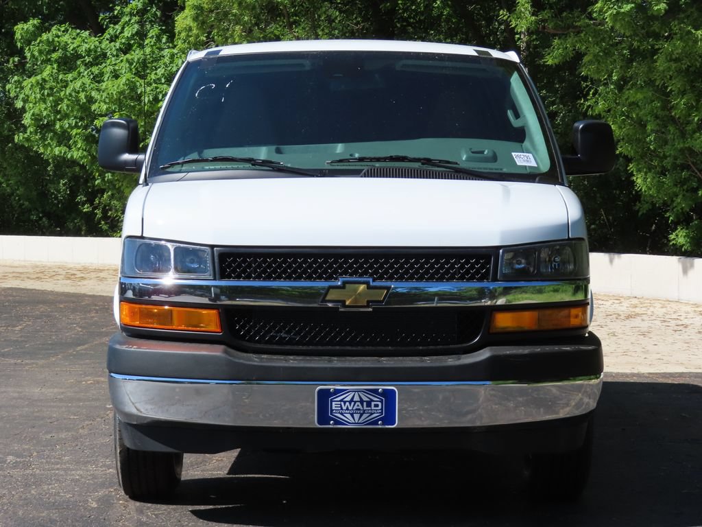 New 2026 Chevrolet Express 3500 Extended w/ Driver Convenience Package RWD image 14